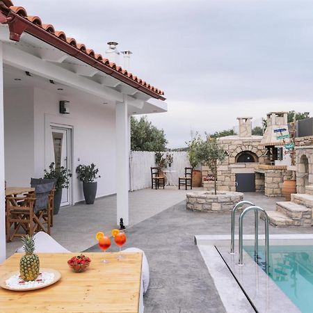 Villa Perahori Sívas エクステリア 写真