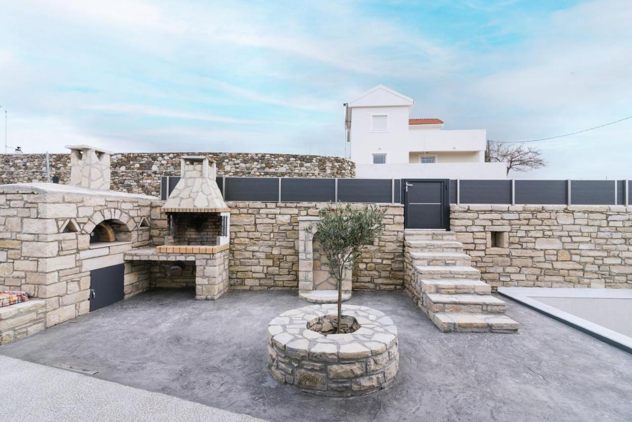 Villa Perahori Sívas エクステリア 写真