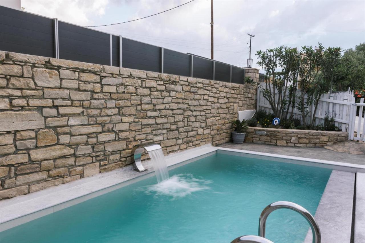 Villa Perahori Sívas エクステリア 写真