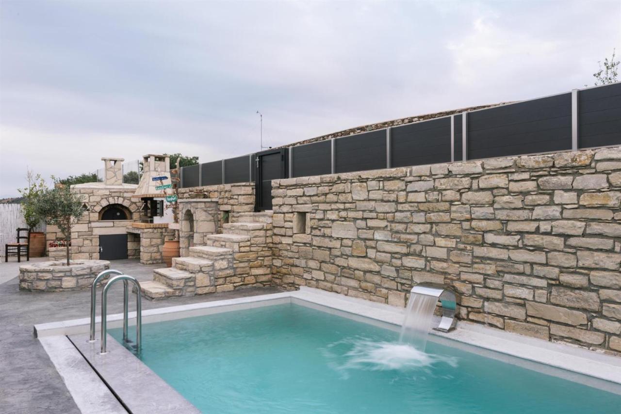Villa Perahori Sívas エクステリア 写真